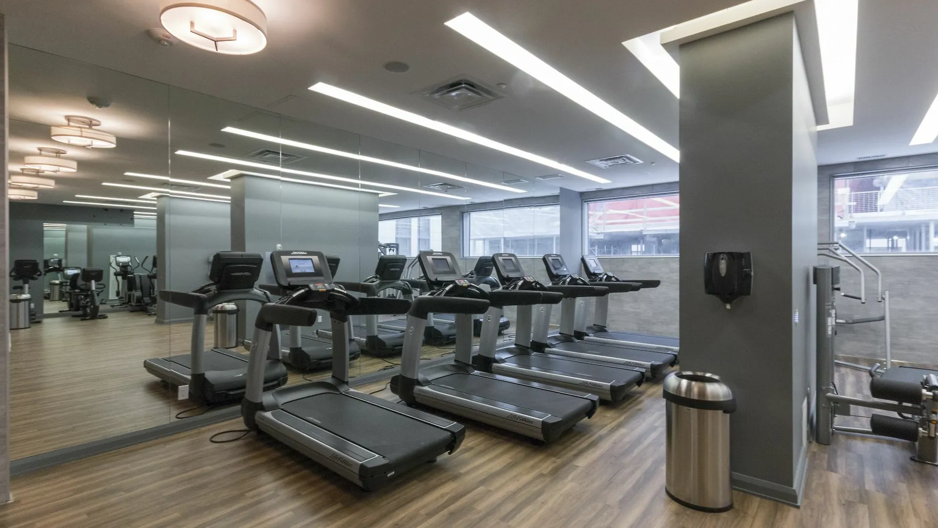Quickstay - Premium 2Bdrm In Yorkville 多伦多 4*,